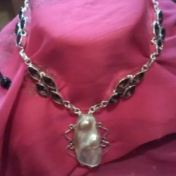 Accessories - Brand New Pearl and Purple Amethyst Necklace